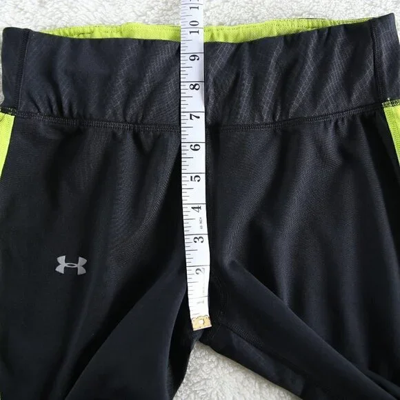 Under Armour Capri Leggings Size medium - Picture 3 of 6